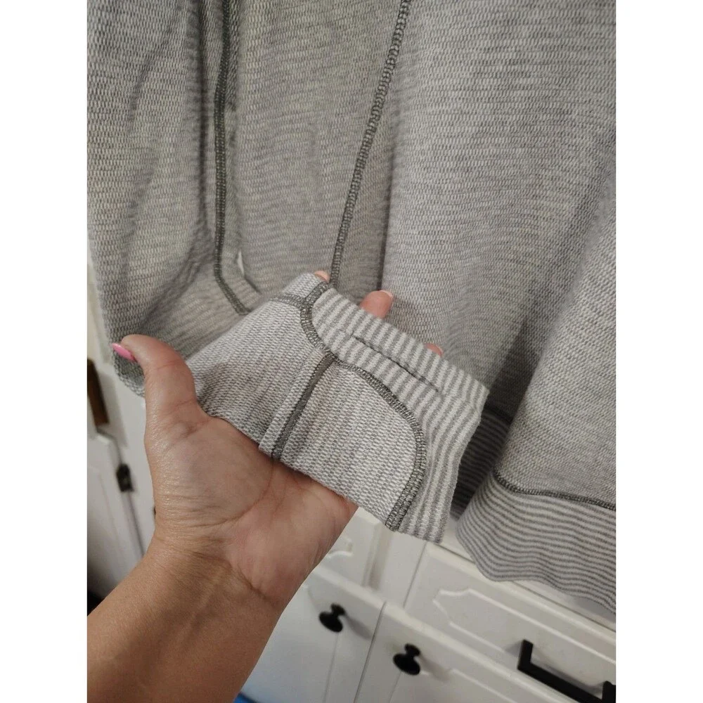 lululemon athletica women pullover striped